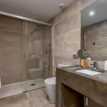 Vivi Homes - Boho Sunrise Alminar Pool, Garden & Terrace דירה מארבלה