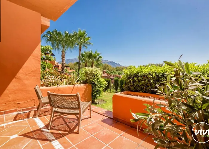 Vivi Homes - Boho Sunrise Alminar Pool, Garden & Terrace