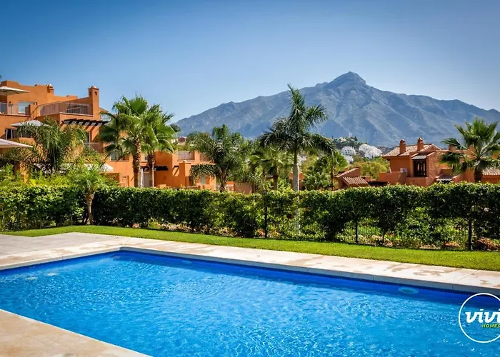 Lejlighed Vivi Homes - Boho Sunrise Alminar Pool, Garden & Terrace Marbella