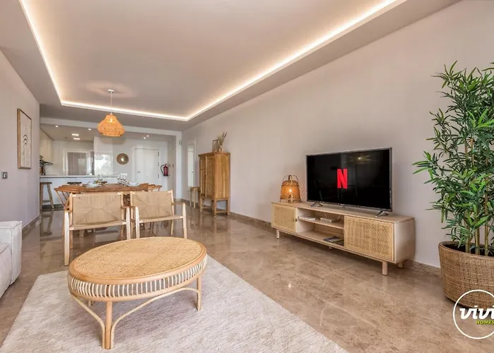 아파트 Vivi Homes - Boho Sunrise Alminar Pool, Garden & Terrace