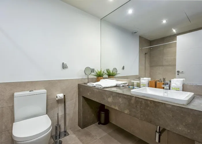 Vivi Homes - Boho Sunrise Alminar Pool, Garden & Terrace Апартаменти