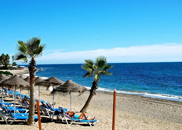 Vivi Homes - Boho Sunrise Alminar Pool, Garden & Terrace Marbella