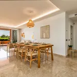 Vivi Homes - Boho Sunrise Alminar Pool, Garden & Terrace Marbella