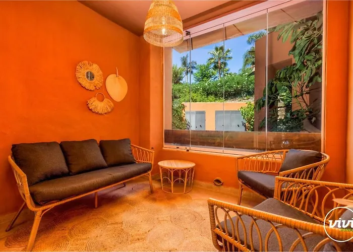 Vivi Homes - Boho Sunrise Alminar Pool, Garden & Terrace * מארבלה