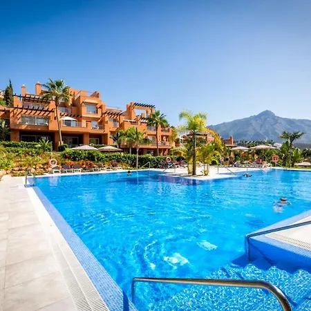 Vivi Homes - Boho Sunrise Alminar Pool, Garden&terrace