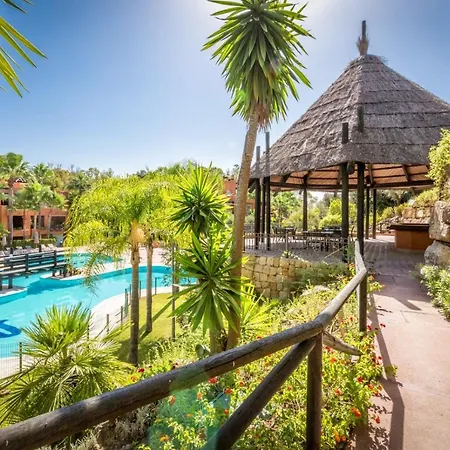 Apartamento Vivi Homes - Boho Sunrise Alminar Pool, Garden&terrace